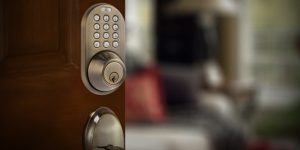 Advantages and Disadvantages of Keyless Door Lock